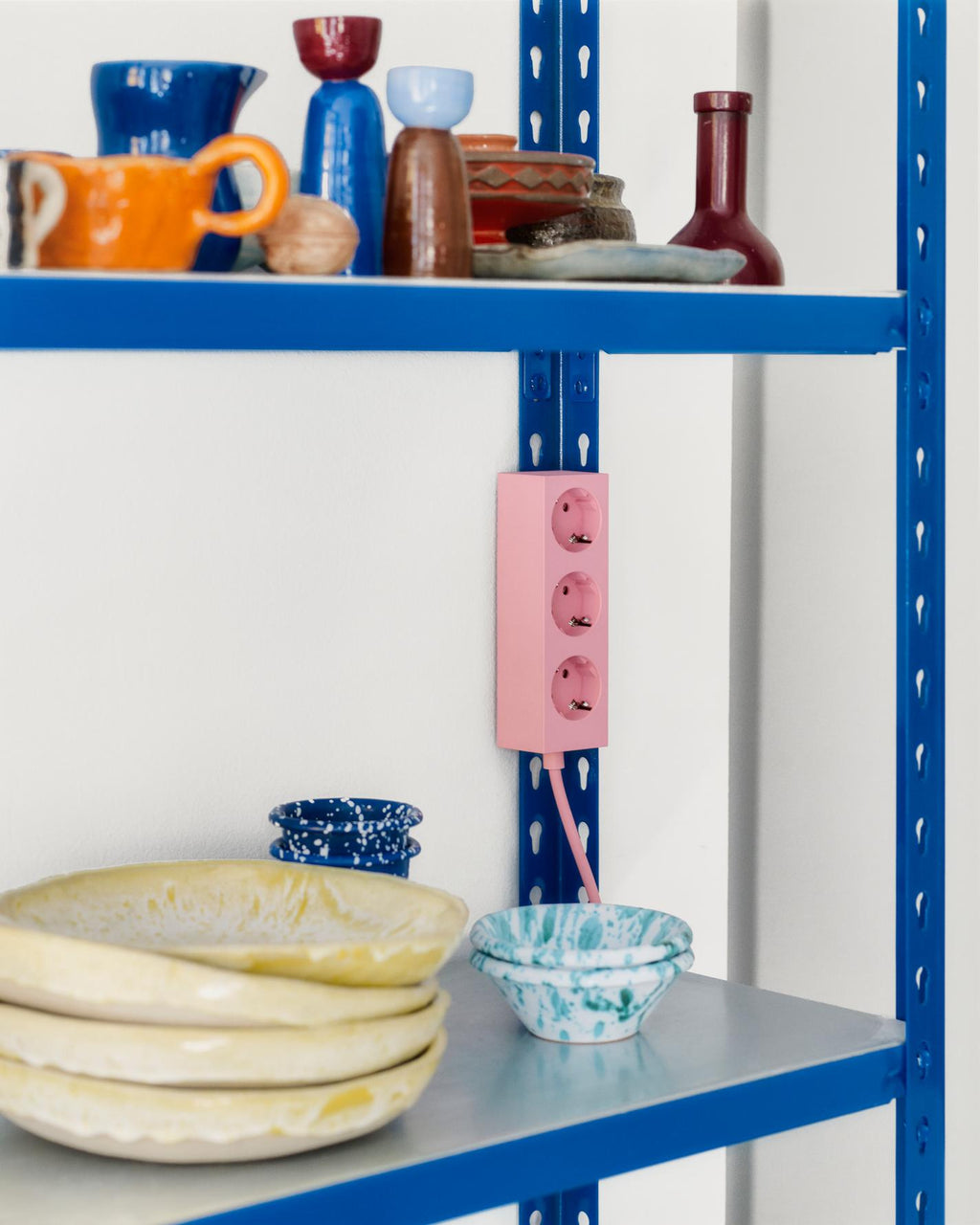 Pedestal Power Bar 2 meters Power Bar 015 Bubble Gum