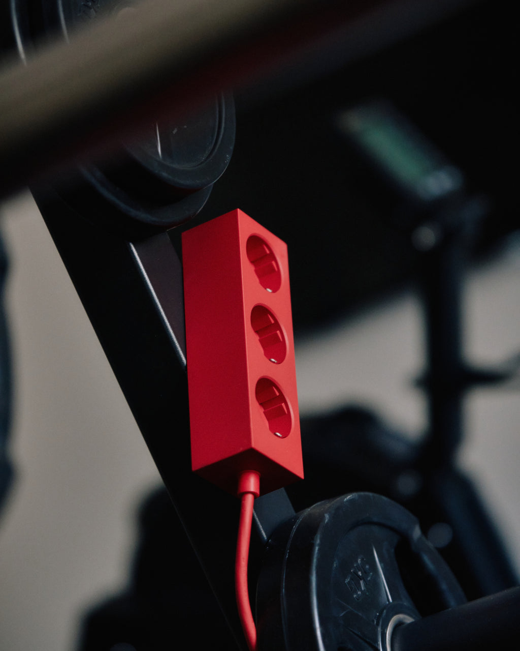 Pedestal Power Bar 5 meters Power Bar 016 Fire Red